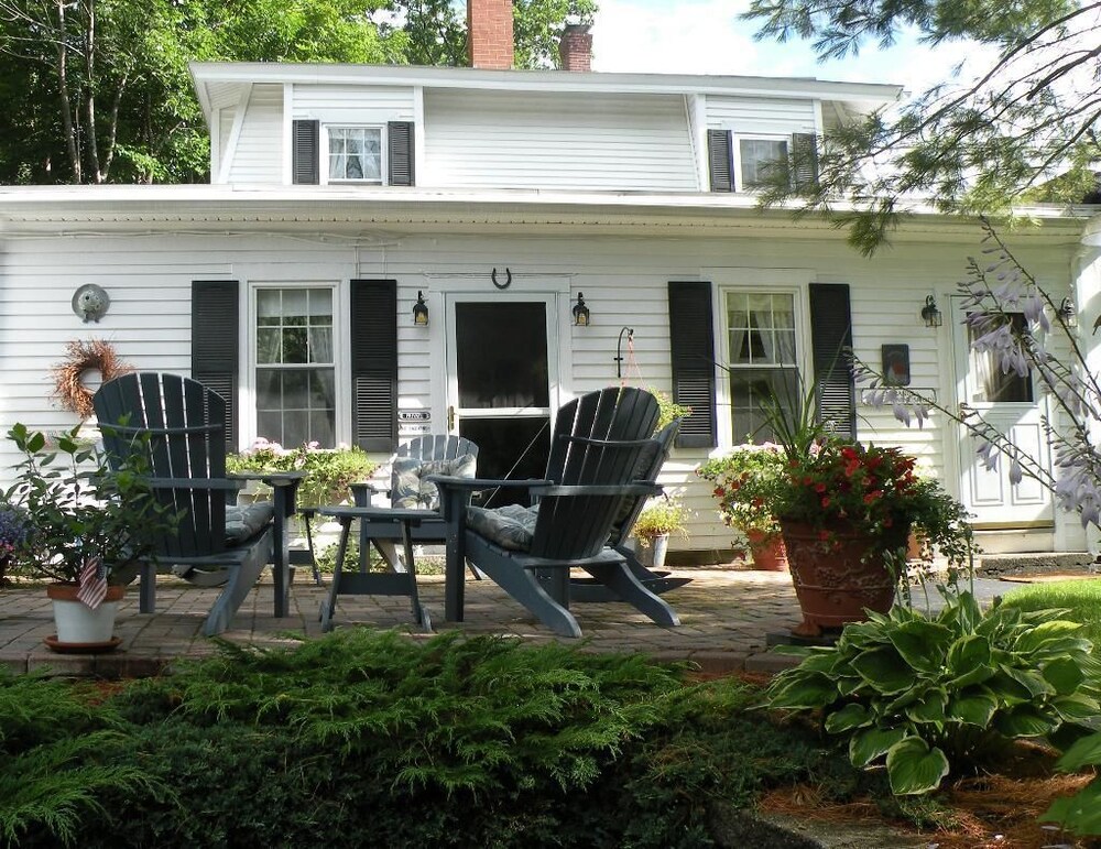 Yardarm Village Inn - photo 26