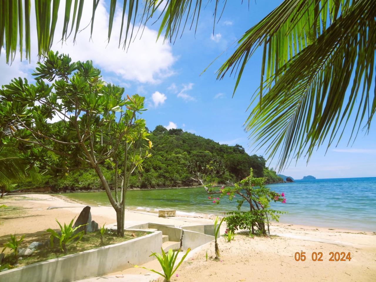 Mg Chateau Resort in El Nido, Philippines