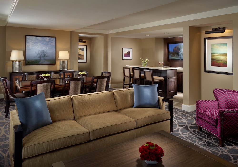 Omni Nashville Hotel - photo 12
