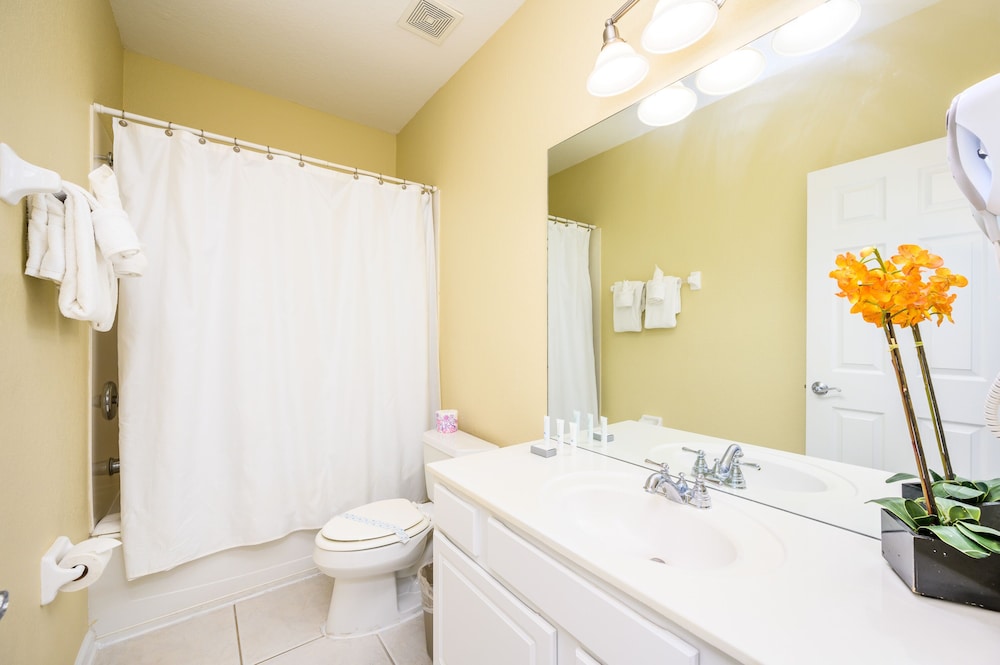 Vista Cay Resort Direct Townhomes by Millennium Management - photo 256