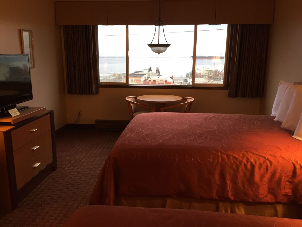 Port Angeles Inn - photo 30