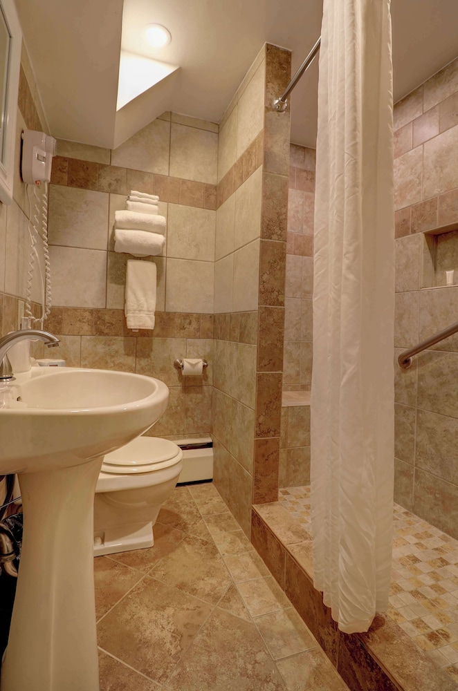 Senator Inn & Spa - photo 72