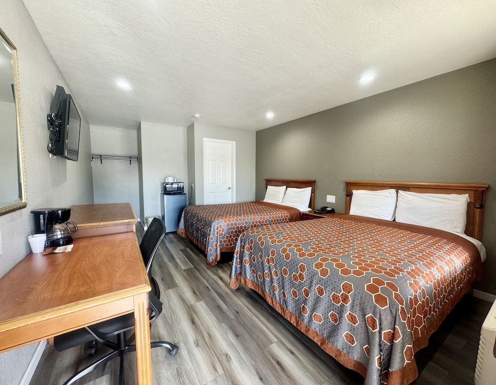 Villa Court Inn Oroville - photo 6