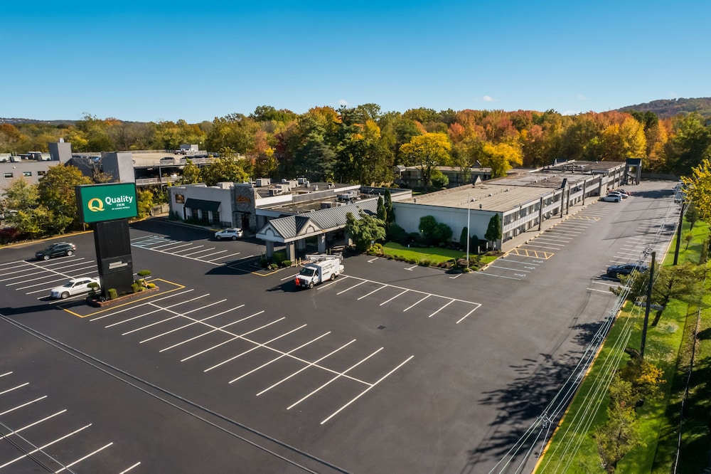 Quality Inn Wayne - photo 39