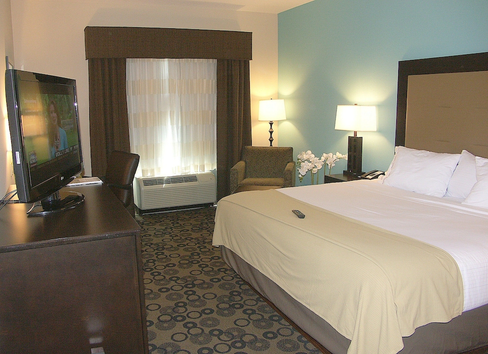 Holiday Inn Express Cleveland Northwest by IHG - photo 6