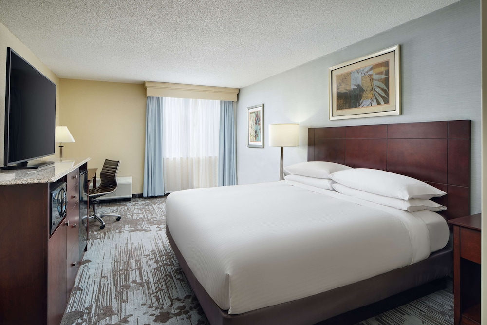 DoubleTree by Hilton Hotel Rocky Mount - photo 5