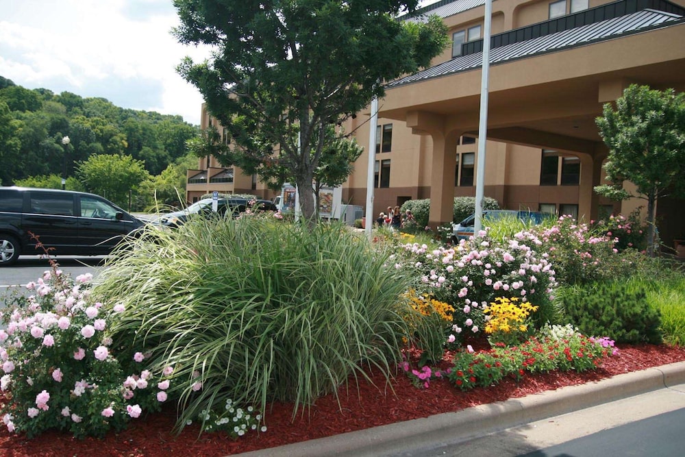 Hampton Inn Peoria East At The River Boat Crossing - photo 18