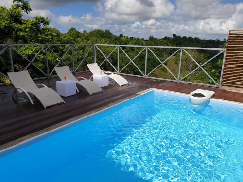 Coin de Paradis Cosy en Guadeloupe avec piscine privée in Unknown City, Guadeloupe