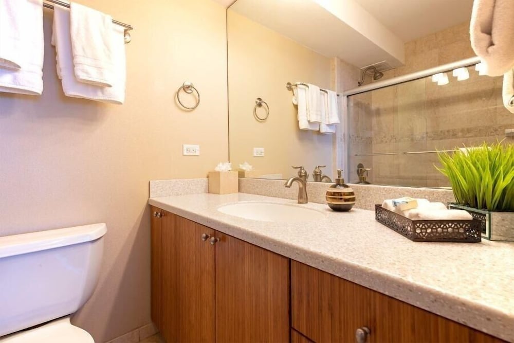 Mana Kai Maui Resort #812c 2 Bedroom Condo by RedAwning - photo 14