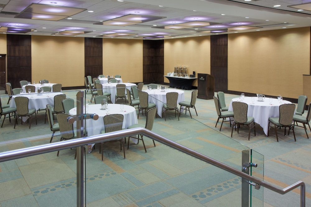 Crowne Plaza Lombard Downers Grove by IHG - photo 61