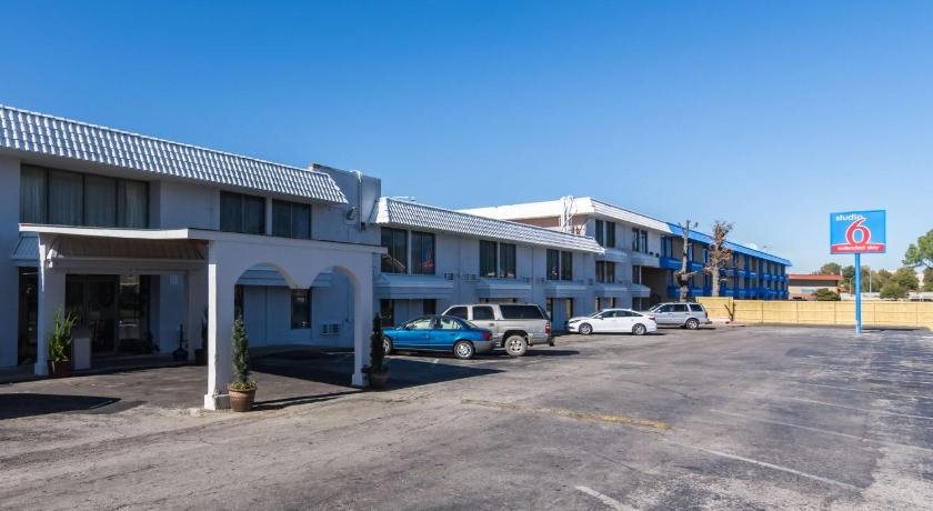 Studio Star in Tulsa, United States