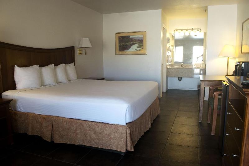 Rio del Sol Inn - photo 30