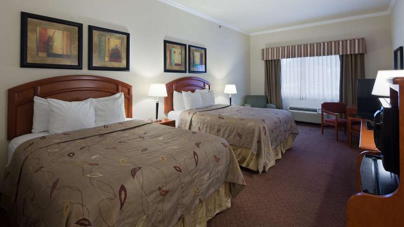 Best Western Cleveland Inn & Suites - photo 11