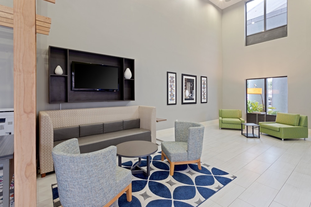 Holiday Inn Express & Suites Lake Placid by IHG - photo 59