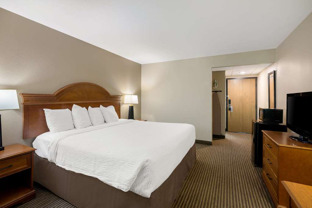 Revel Hotel Minot SureStay Collection by Best Western - photo 23