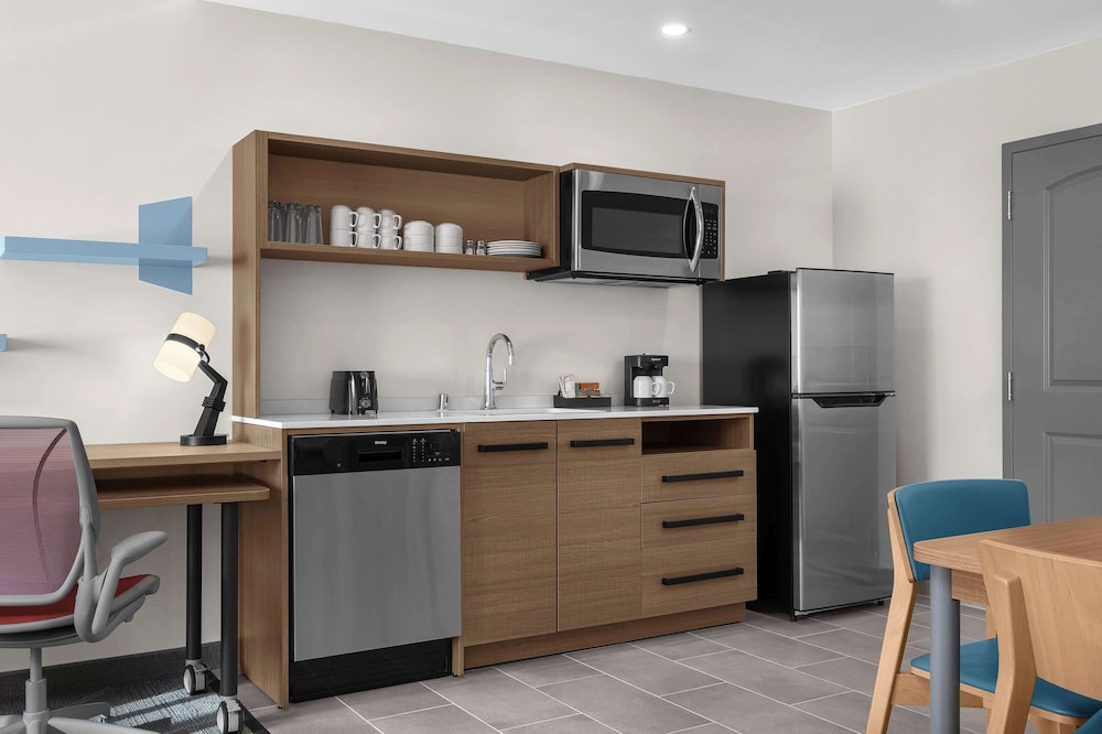 Home2 Suites By Hilton Eureka - photo 11