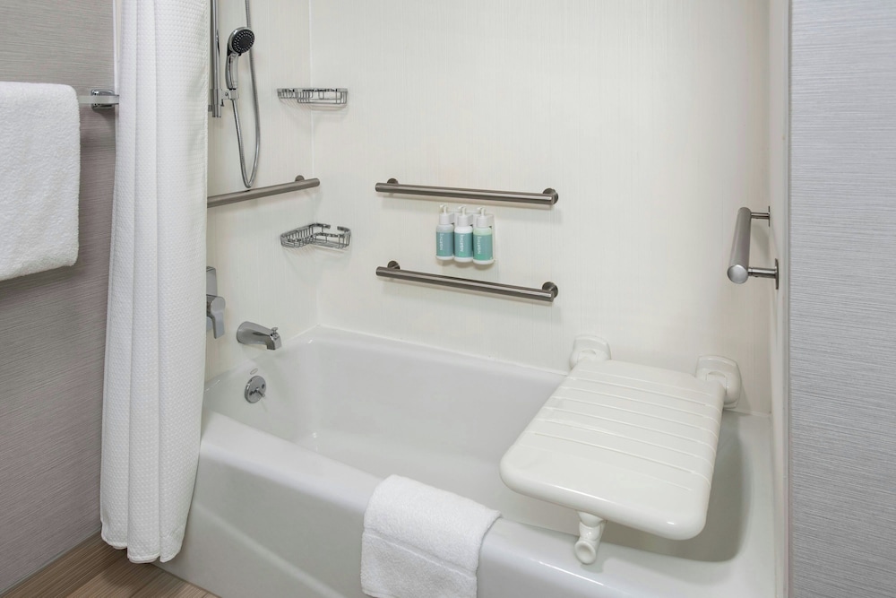 Courtyard by Marriott Rye - photo 28