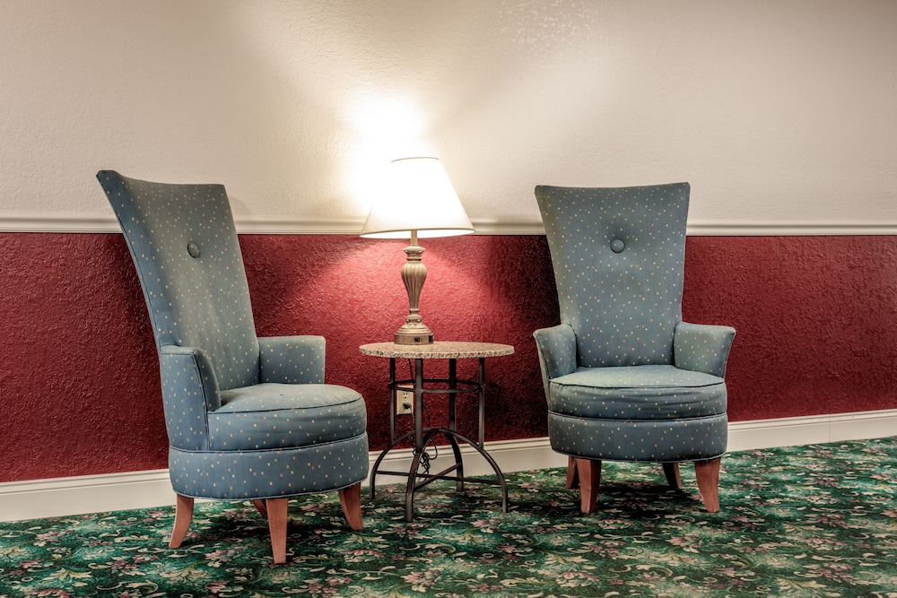 Branson Towers Hotel - photo 22