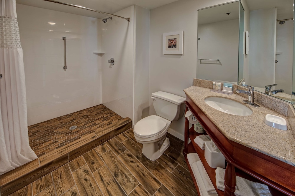 Hampton Inn by Hilton Concord Kannapolis - photo 22