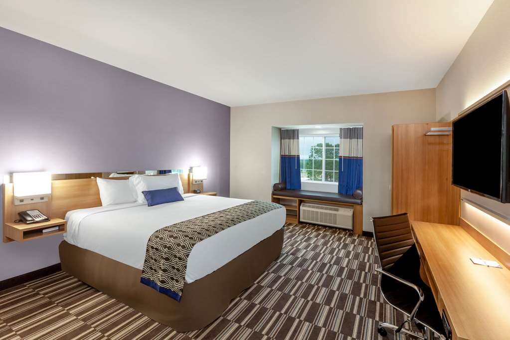 Microtel Inn & Suites by Wyndham College Station - photo 23