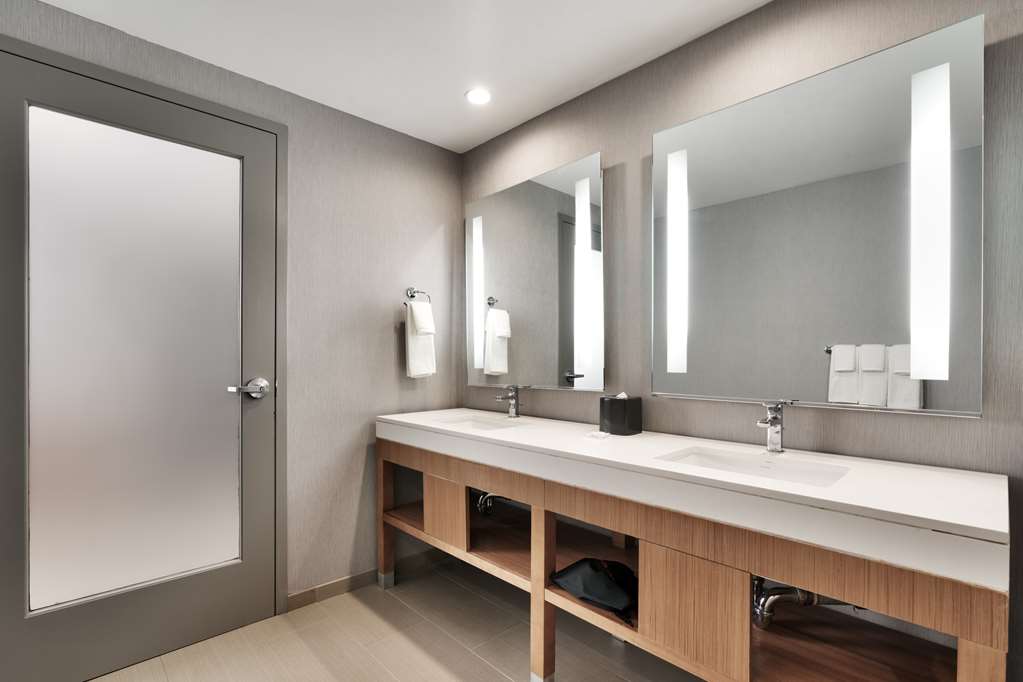 Hyatt Place at Anaheim Resort Convention Center - photo 22