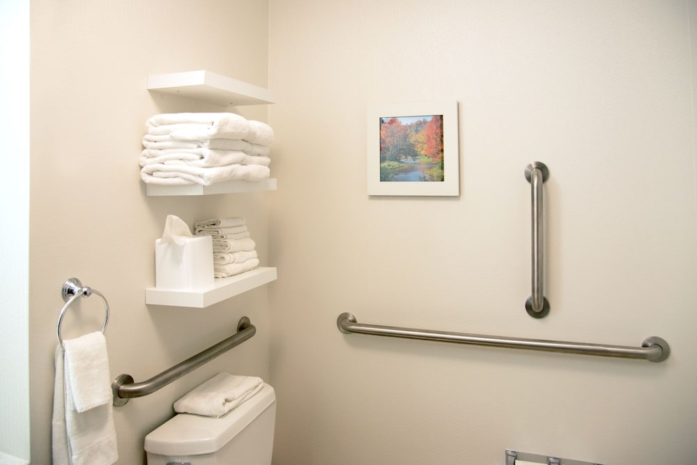 Hampton Inn Charleston Southridge - photo 24