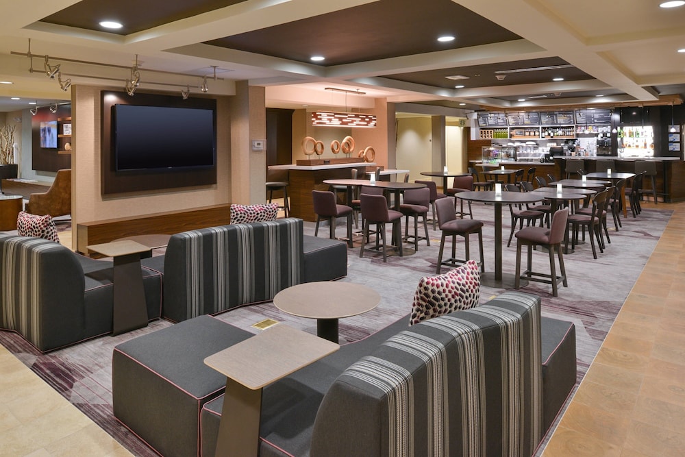 Courtyard by Marriott Charlotte Matthews — hotel in Matthews