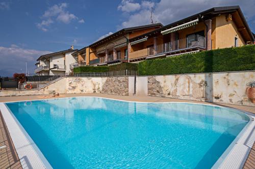 Costa Del Sole Regarda Travel — 4-Star Luxury Hotel in Lazise, Italy