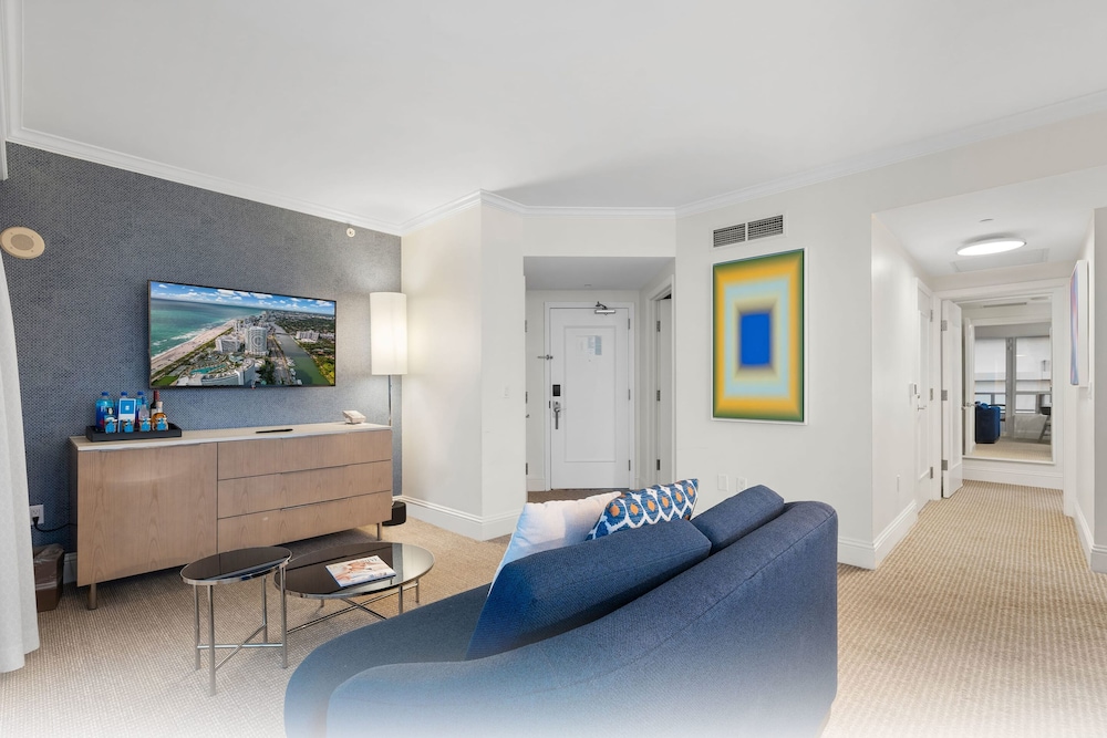 Fontainebleau Miami Beach Private Luxury Suites - photo 205