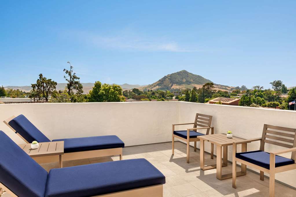 La Quinta Inn & Suites by Wyndham San Luis Obispo Downtown - photo 30