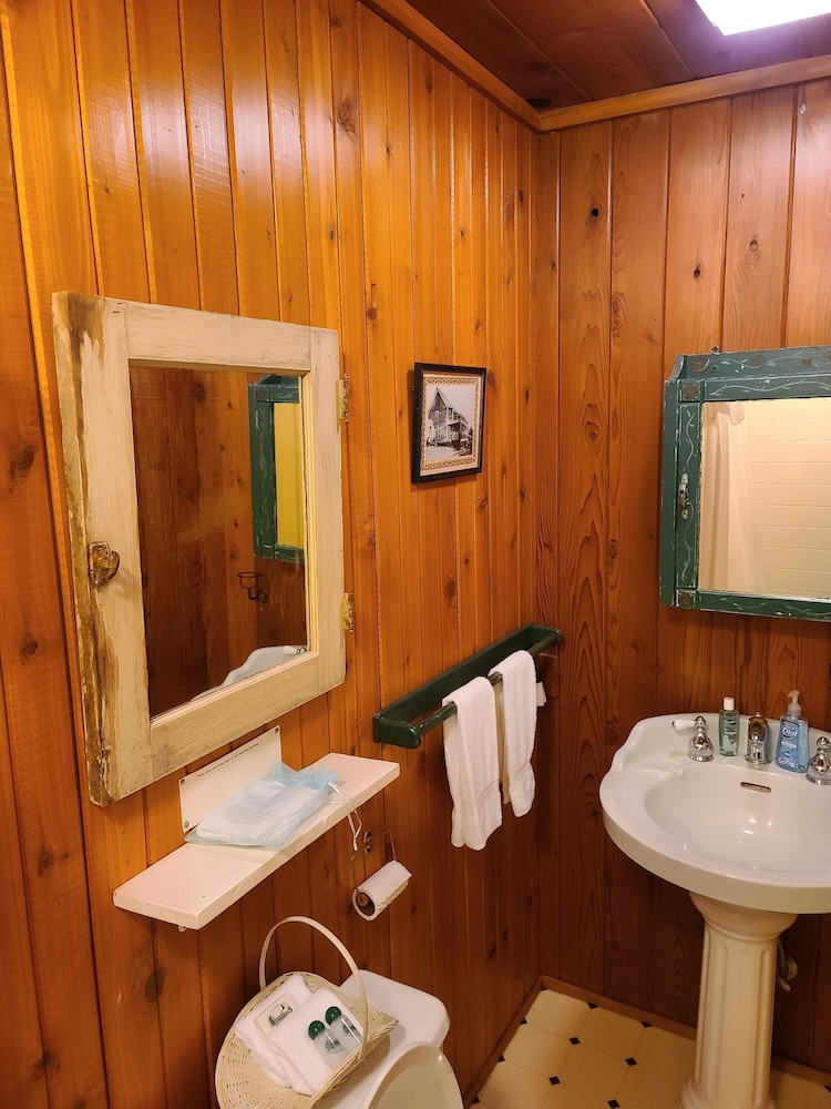 The Historic Northern Hotel - photo 23