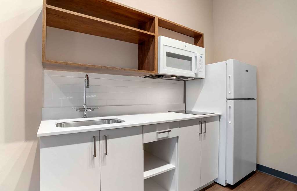 Extended Stay Premier Suites Pensacola Nas Corry Station - photo 41