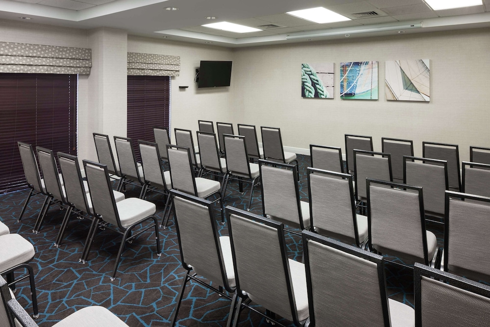 Hampton Inn & Suites Miami Doral Dolphin Mall - photo 41