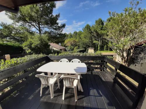Maison Seignosse 2 pièces 4 personnes FR 1 239 425 — 4-Star Luxury Hotel in Seignosse, France