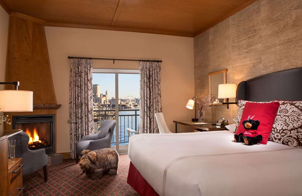 The Edgewater Hotel - photo 28