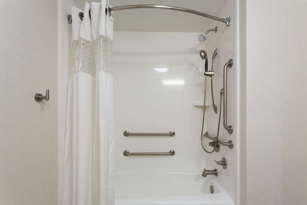 Hampton Inn North Myrtle Beach Harbourgate - photo 24