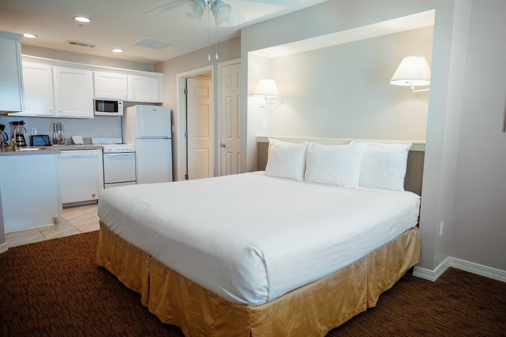 Holiday Inn Club Vacations Galveston Seaside Resort - photo 16