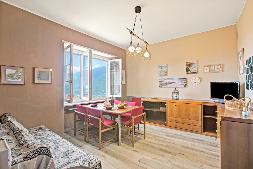 Pinehome & Garden Total Relax — 4-Star Luxury Hotel in Borghetto Santo Spirito, Italy