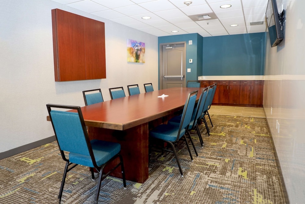 Hampton Inn Ellensburg - photo 33