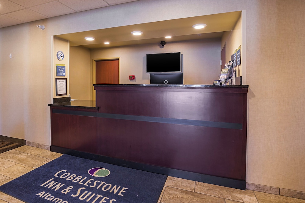 Cobblestone Inn & Suites Altamont - photo 9