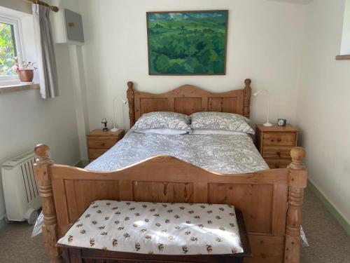 Honey House — 4-Star Luxury Hotel in Midhurst, United Kingdom