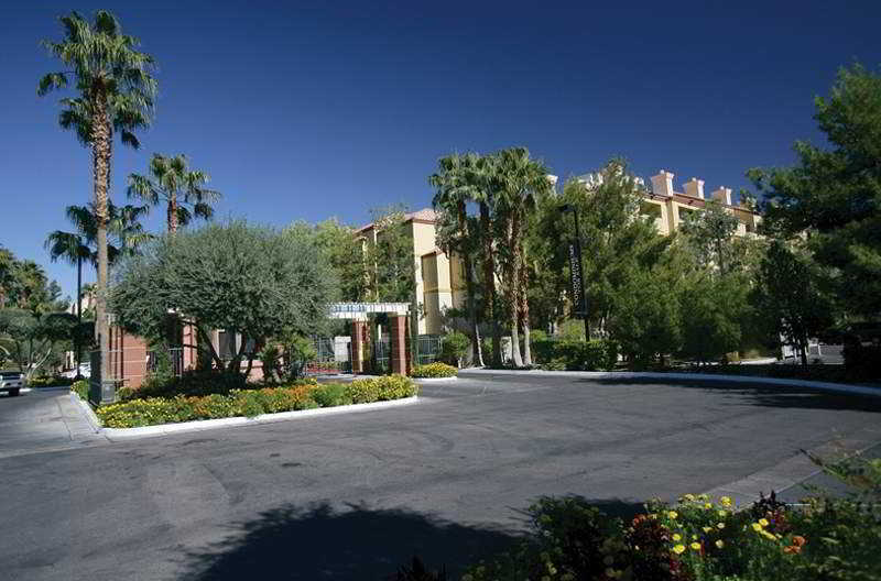 Meridian Luxury Suites - photo 31