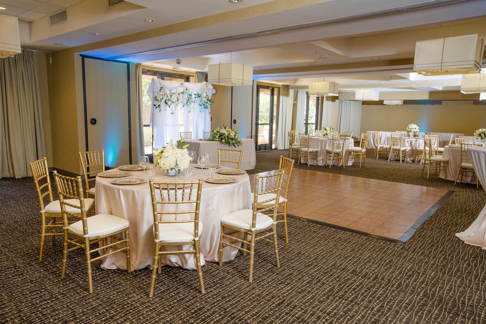 Holiday Inn Phoenix Chandler by IHG - photo 89