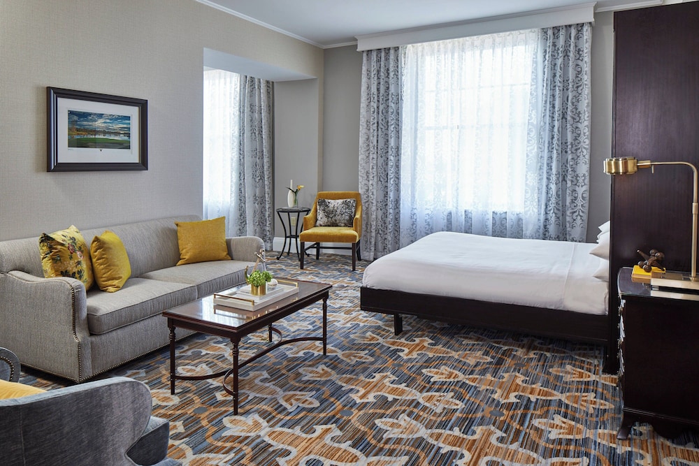 The Battle House Renaissance Mobile Hotel & Spa - photo 23