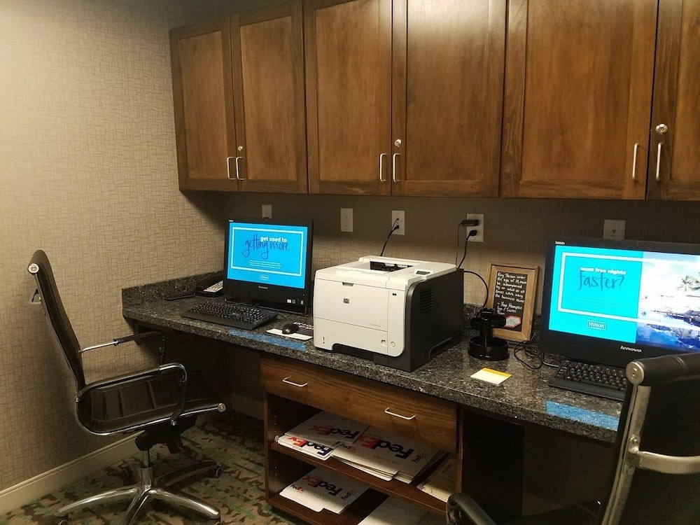 Hampton Inn & Suites Las Cruces I 10 - photo 60