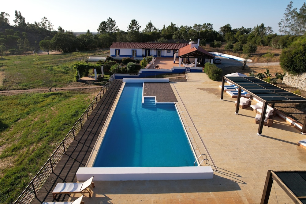 Vale da Cassiopeia - carbon neutral hotel in Cercal