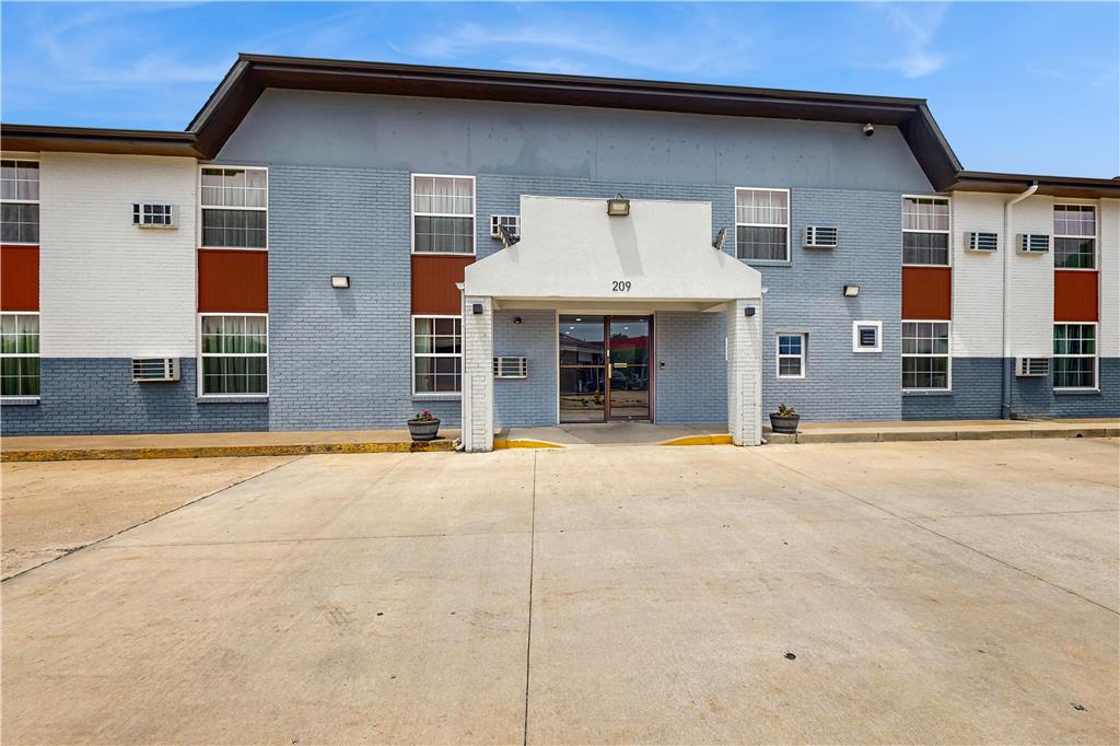 Red Lion Inn & Suites Olathe Kansas City - photo 2