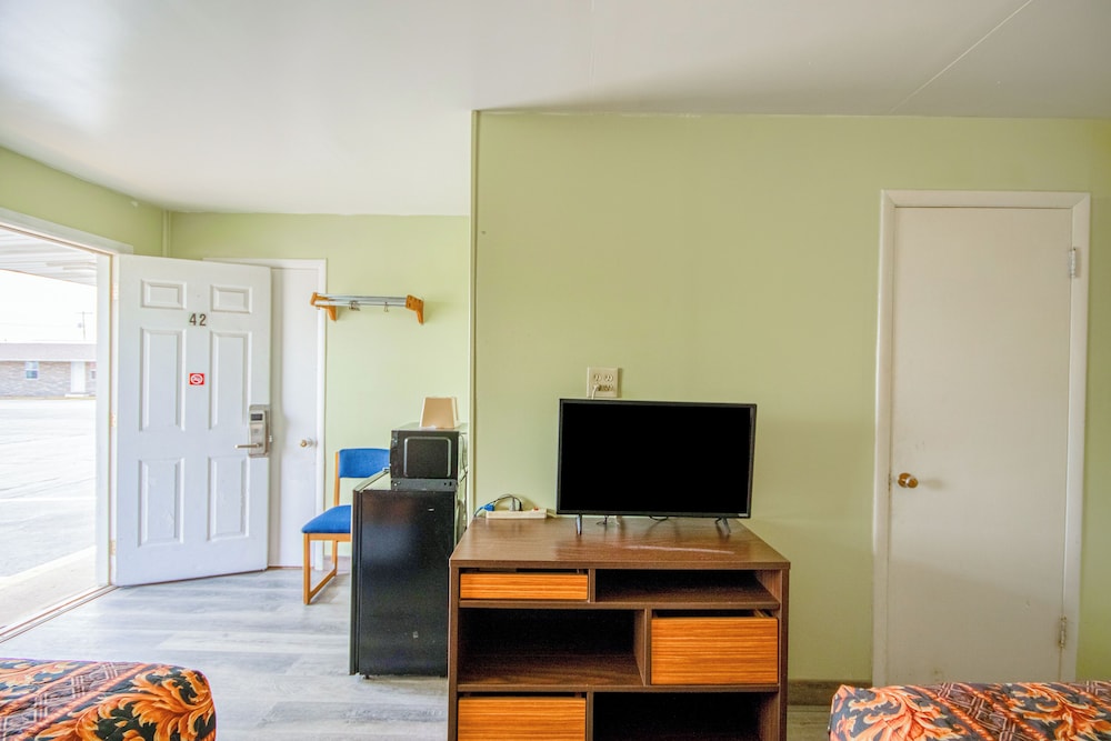 OYO Travelier Motel - photo 26