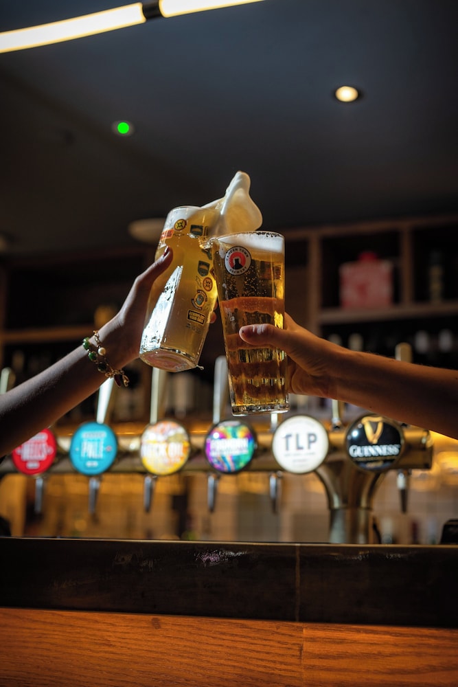 מזון ומשקאות