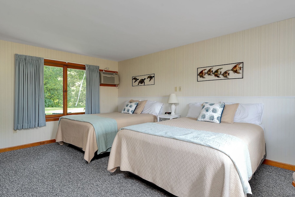 Towne Lyne Motel - photo 96